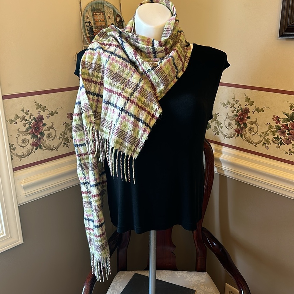 100% cashmere scarf, made in Scotland, very soft and lightweight yet warm